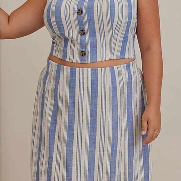 NWT Torrid Blue Striped Mock Button-Down Women's Crop Top - Picture 5 of 11